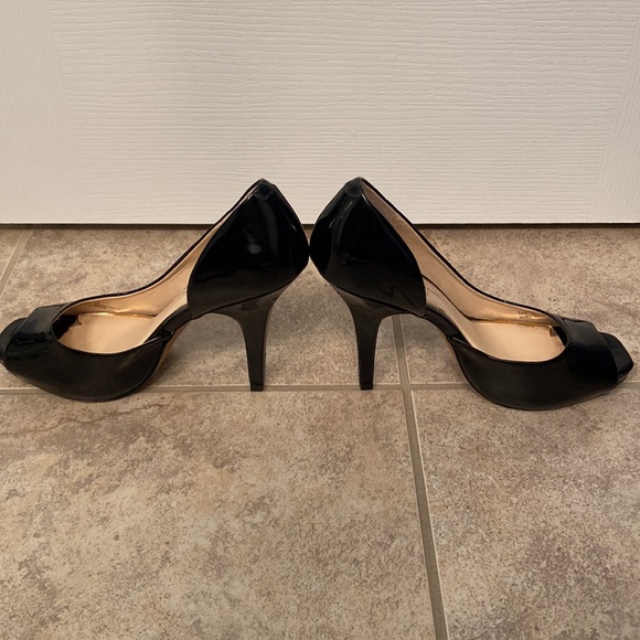 Black Patent Leather Heels - Picture 3 of 9